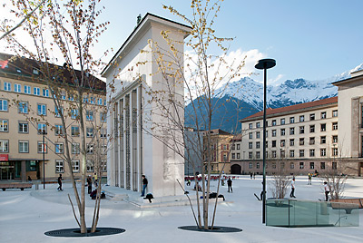 Eduard Wallnöfer Platz, Landhausplatz - kleine Darstellung