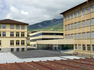 Schulhaus Borzuat - kleine Darstellung