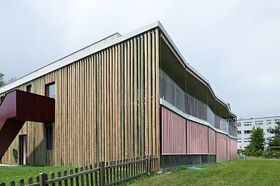 Kindergarden Pouponniere et l'abri - kleine Darstellung