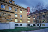 Fassade des Instituts für Microt