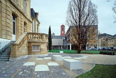Universität - Physikinstitut