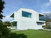 Maison Aqua, Haus Aqua