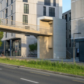 Fussgänger-Fahrradbrücke über di