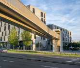 Fussgänger-Fahrradbrücke über di
