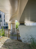 Fussgänger-Fahrradbrücke über di