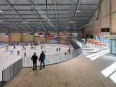 Eislaufhalle Clientiis Arena, Um