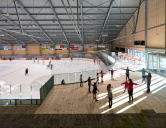 Eislaufhalle Clientiis Arena, Um