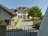 Maison des Enfants, vor dem Umba