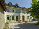 Maison des Enfants, vor dem Umba