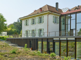 Maison des Enfants, vor dem Umba