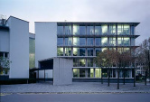 Tüfihaus - Swiss re